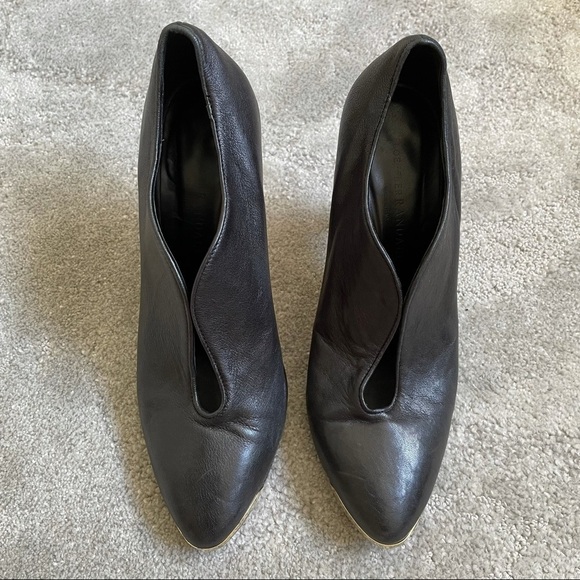 Loeffler Randall Leather V Vamp Gold Toe Heels - Picture 3 of 9